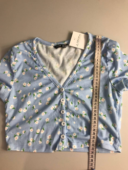 Топ Shein в рубчик на пуговичках, маркировка XS, визуально 42 размер