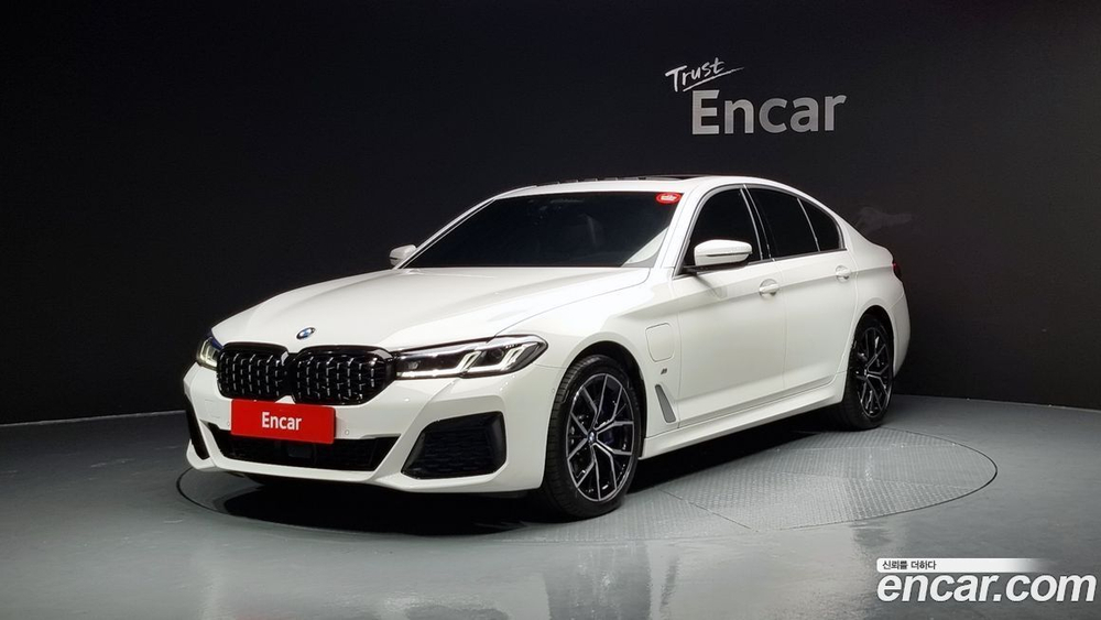 BMW 5 Series (G30) 530e M Sports (10.2021)