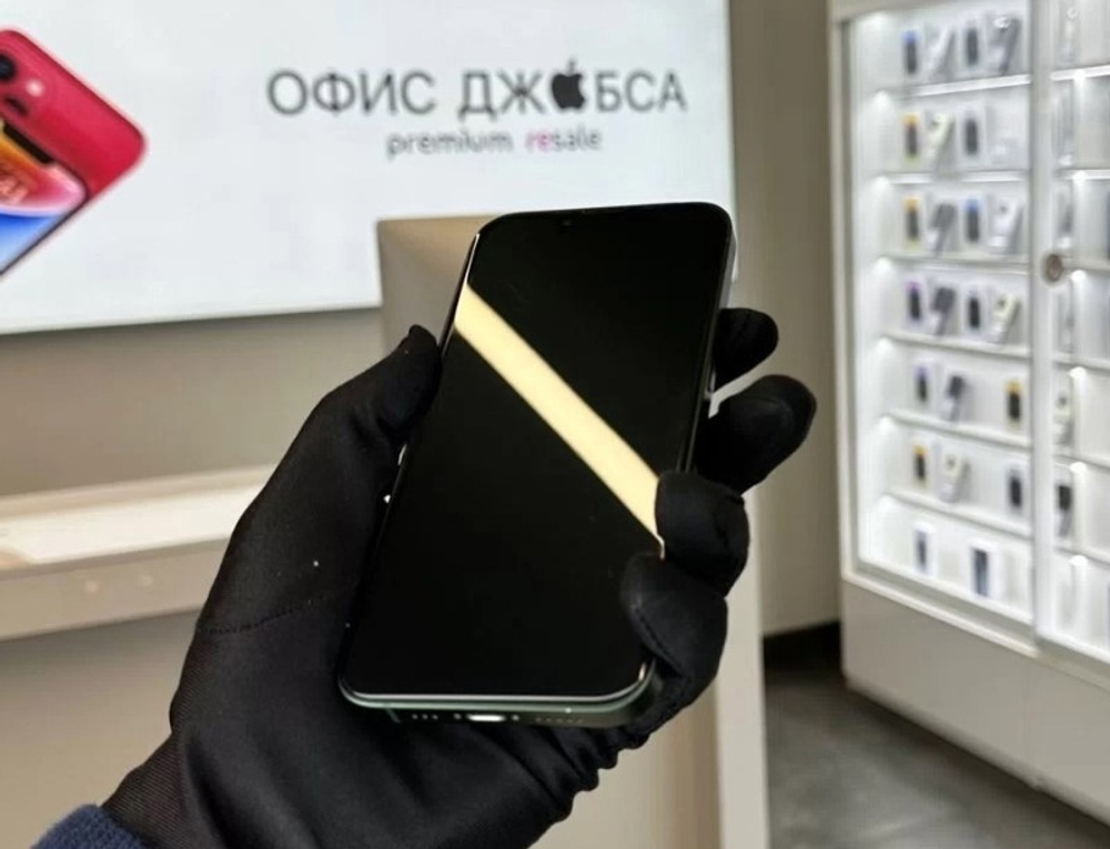iPhone 13, 256 ГБ б/у