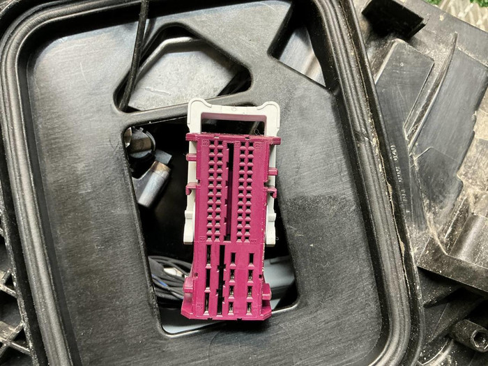 Фара правая Mercedes S W223 (20-нв) Digital Light