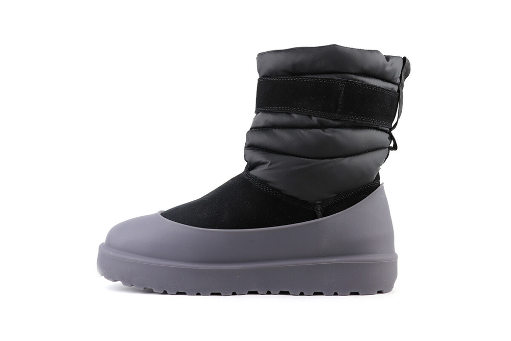 UGG Classic Short Pull-On Wheater Black