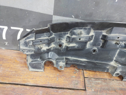 Кожух замка капота Kaiyi E5 21-нв Б/У Оригинал G03840110101AA