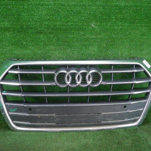 Решетка радиатора Audi Q5 2 80А (2017-2020)