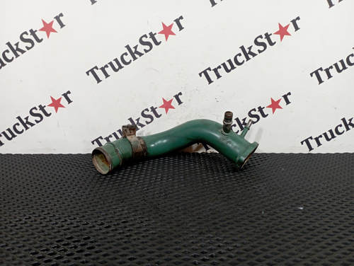 Патрубок системы охлаждения