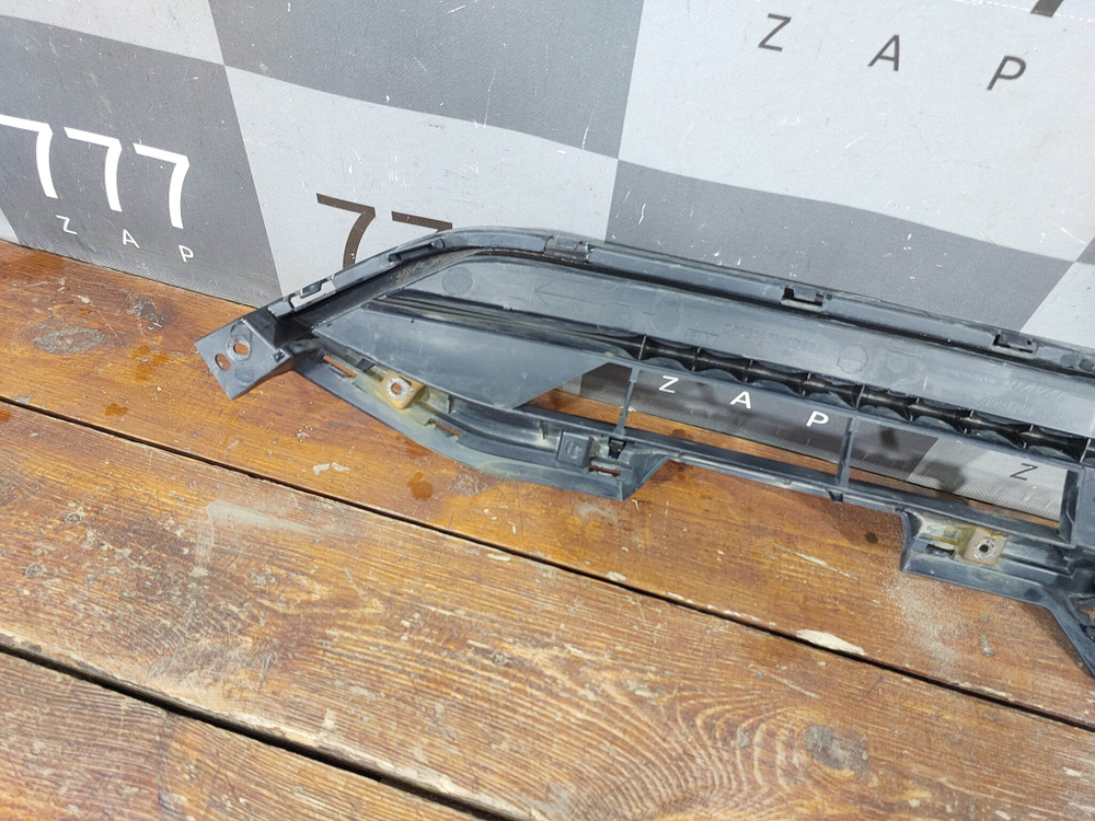 Решетка переднего бампера Haval F7 1 19-22 Б/У Оригинал 2803116XKQ00A