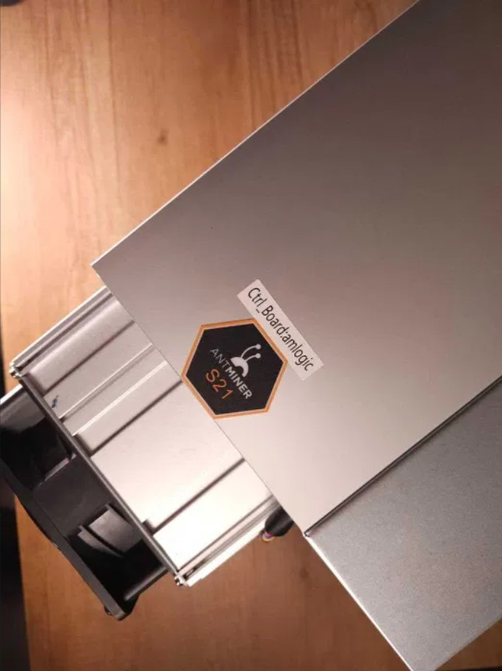 Antminer S21 200 TH/S Новый