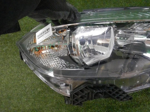 Битая Фара правая BMW X5 F15 (2013-2018) галоген