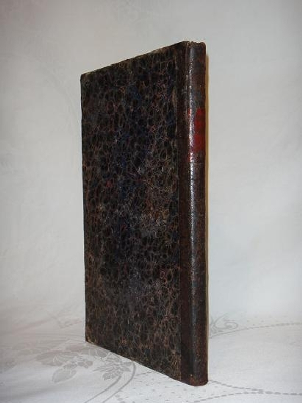 "Краткая Хронология, или показания лет от начала мира, по тысяча семьсот семьдесят седьмой год, по Рождестве Христове, разделённая на семь веков по церковному стилю". Палладий ( Павел Юрьев ). 1777г. - редкая книга