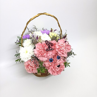 Букет в корзинке Озорной щенок