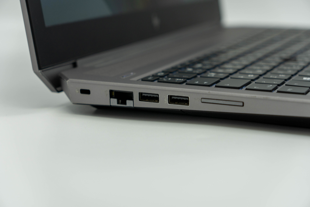Ноутбук HP ZBook 15 G6 ( i7-9750H / Quadro T1000 )