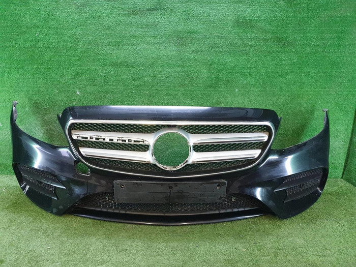 Бампер передний Mercedes E W213 16-21 AMG В сборе