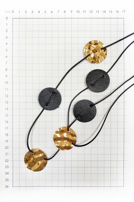 Цена на Бусы-10025 больших размеров