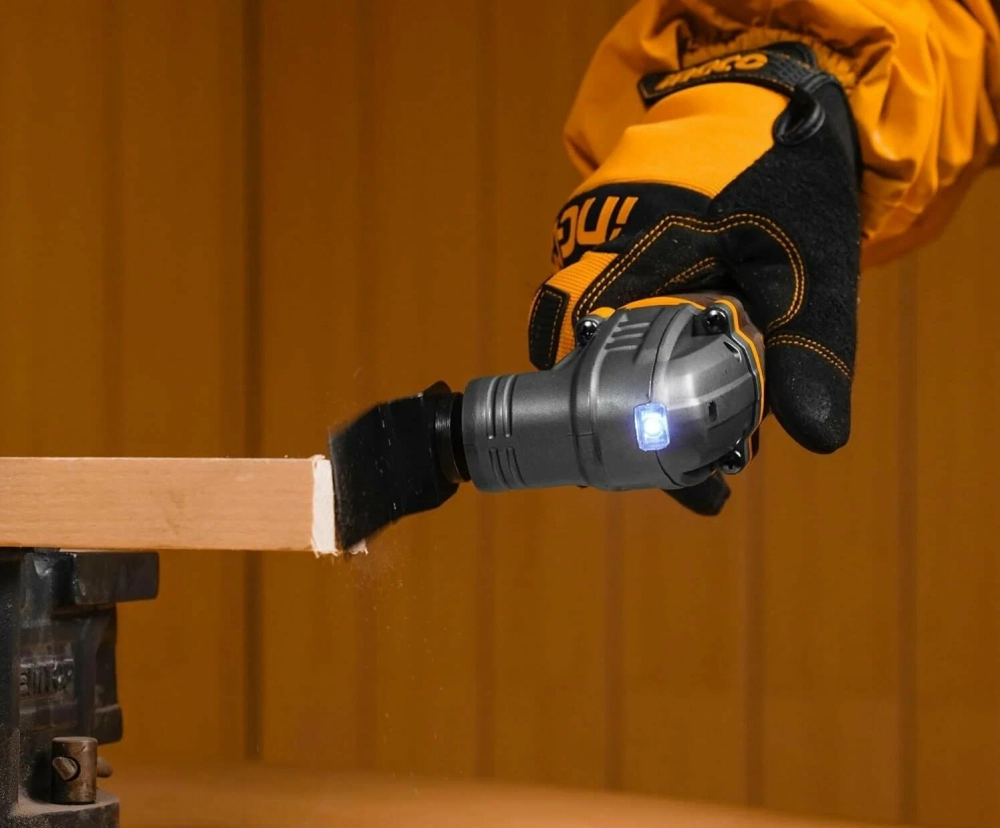 Реноватор/Многофункциональный аккумуляторный инструмент INGCO CMLI20228 INDUSTRIAL 20 В 1x2 Ач