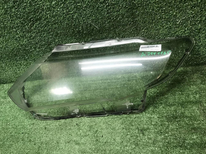 Стекло фары левое Nissan X-Trail Т32 (2017-2022)