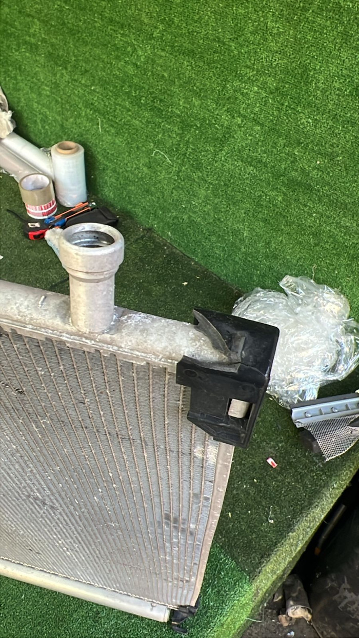 Радиатор кондиционера Toyota Camry xv70 (17-нв)