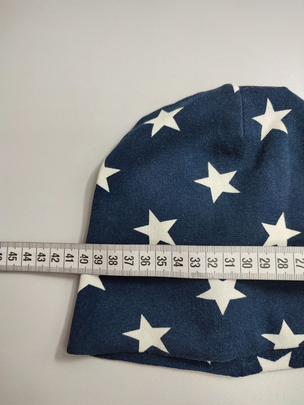 Шапка H&M тонкая на 1/2 года