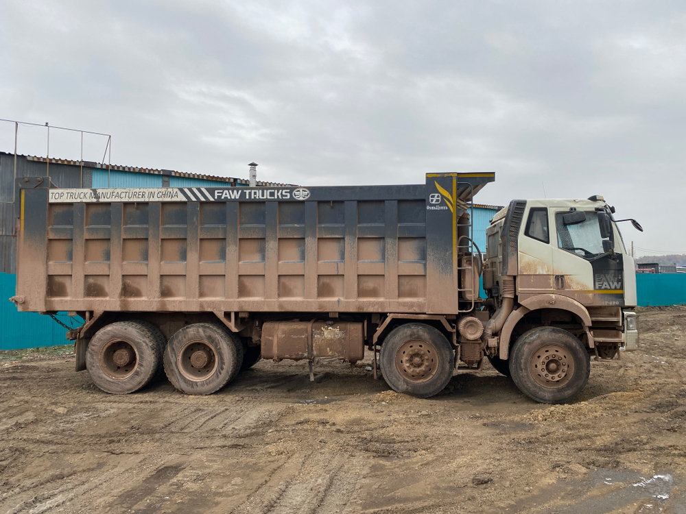 FAW J6 8x4 Самосвал СА3310Р66K24T4E5 (Дизельный, 11,1 л, 420 л.с., МТ)