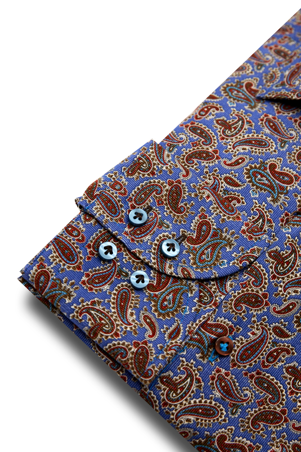 Рубашка из микровельвета с коричневым орнаментом пейсли