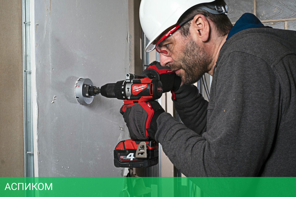 Дрель-шуруповерт Milwaukee M18 BLPD2-502X (4933464517)