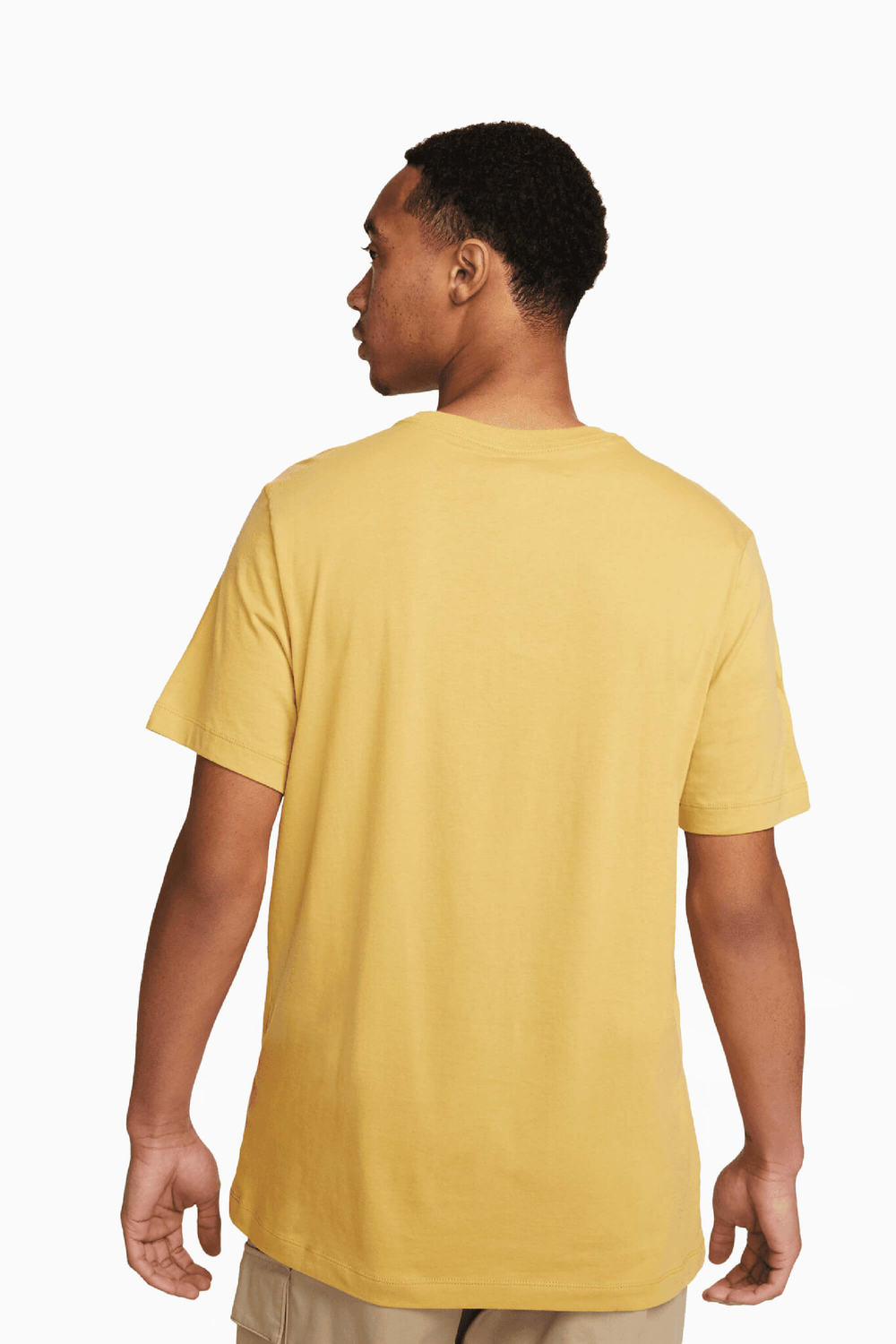 Футболка Nike Sportswear Club