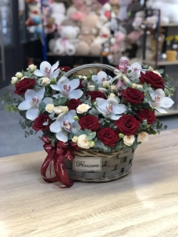 Корзины с цветами