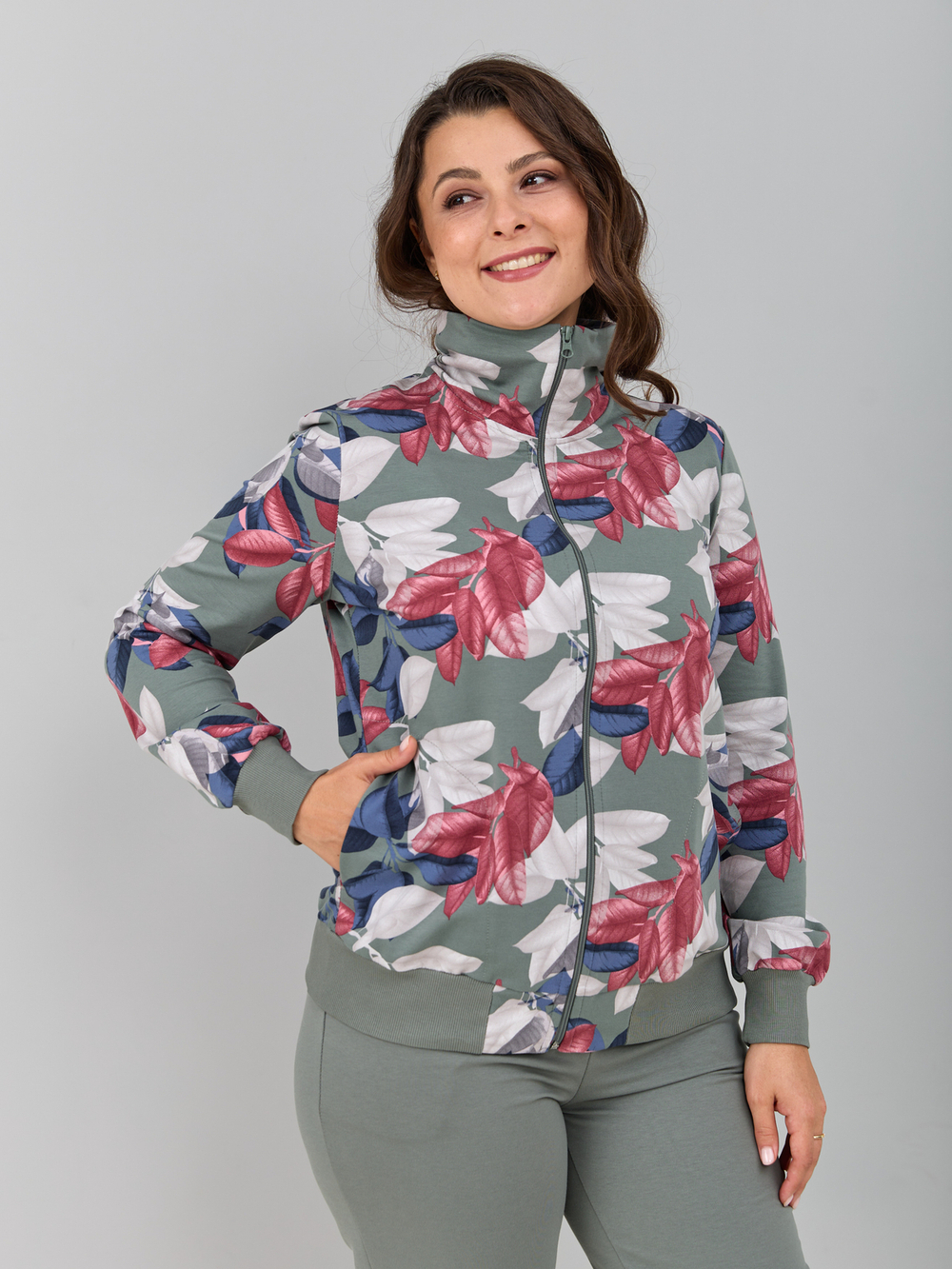 Костюм с брюками КБ-184/оливкабордо-листья