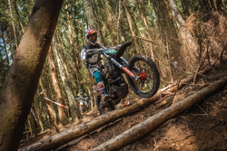 Мотоцикл AVANTIS 12-50E PITBIKE