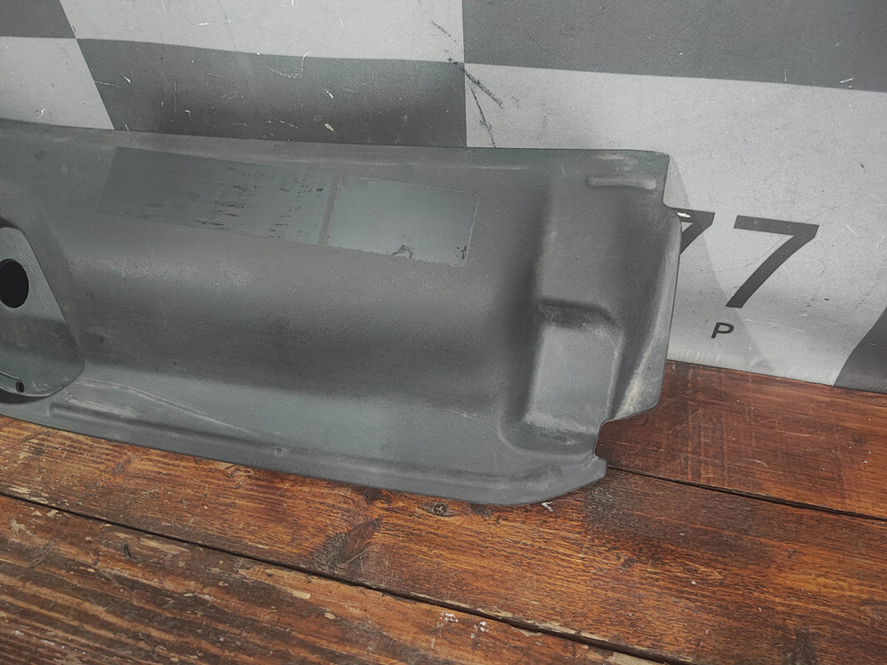 Кожух замка капота Audi A4 (B9) 15-20 Б/У Оригинал 8W0807081