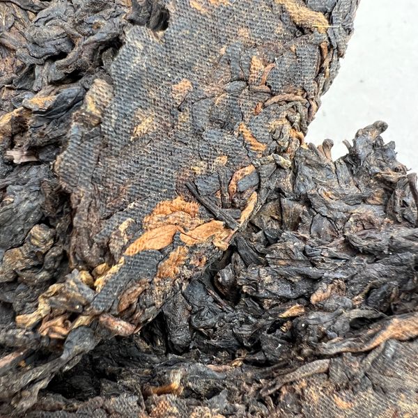 Пань Лун И Ван Чин Шен Шу Бин, 2019 г,  357 г