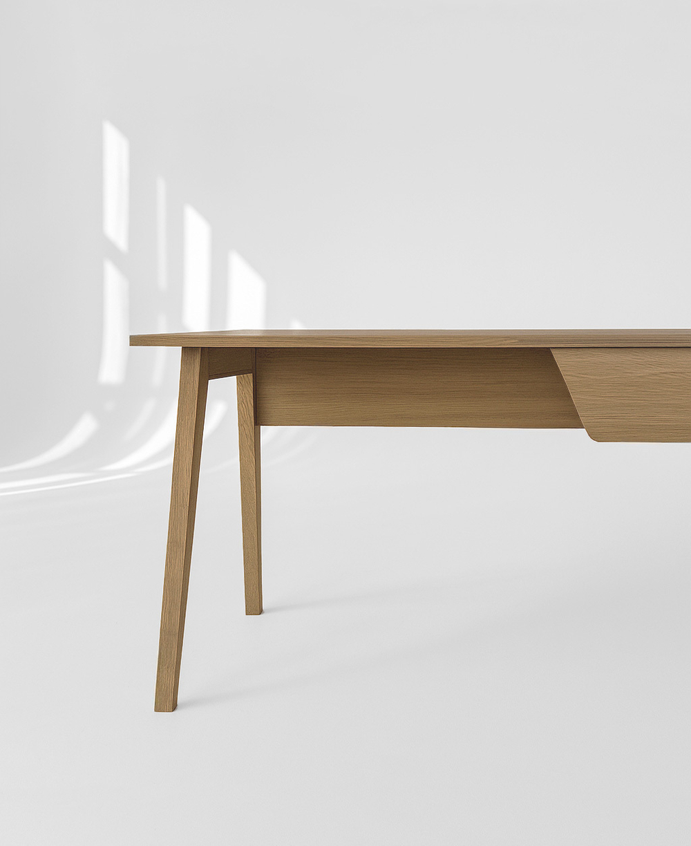 Письменный стол Lab