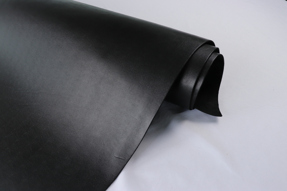 3,6-4,0 полукожа черная с лицевым покрытием