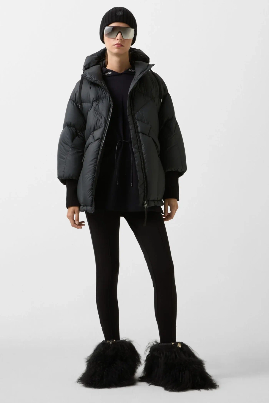Толстовка BOGNER KAROLINA в черном цвете