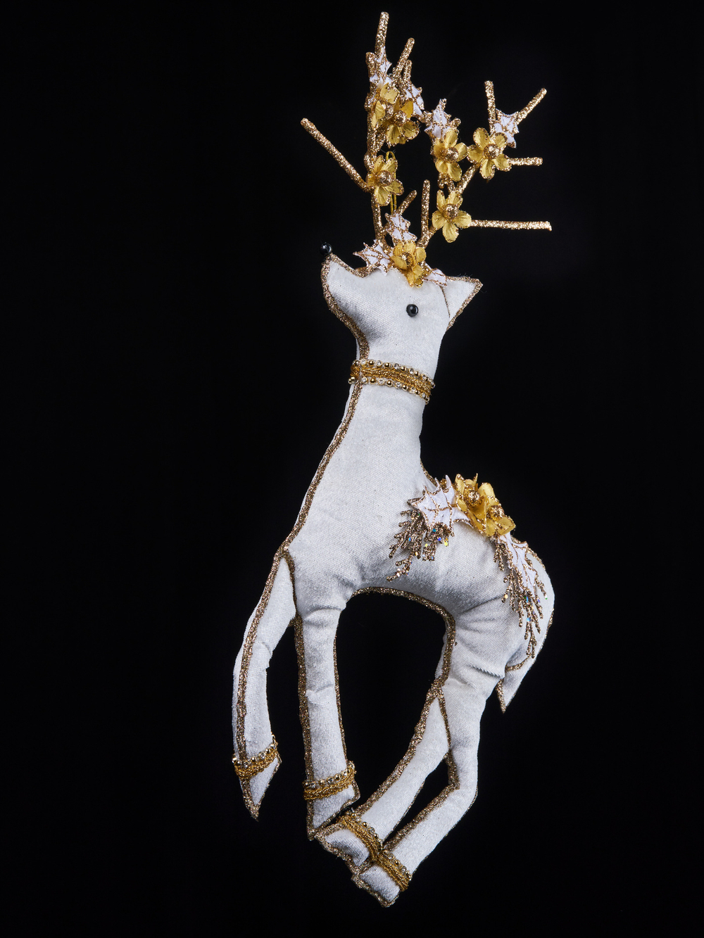 Елочная игрушка Олень 30х56см ChristmasDeLuxe кремовый с золотом