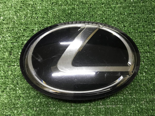 Эмблема решетки радиатора Lexus LX 3 (2012-2023)