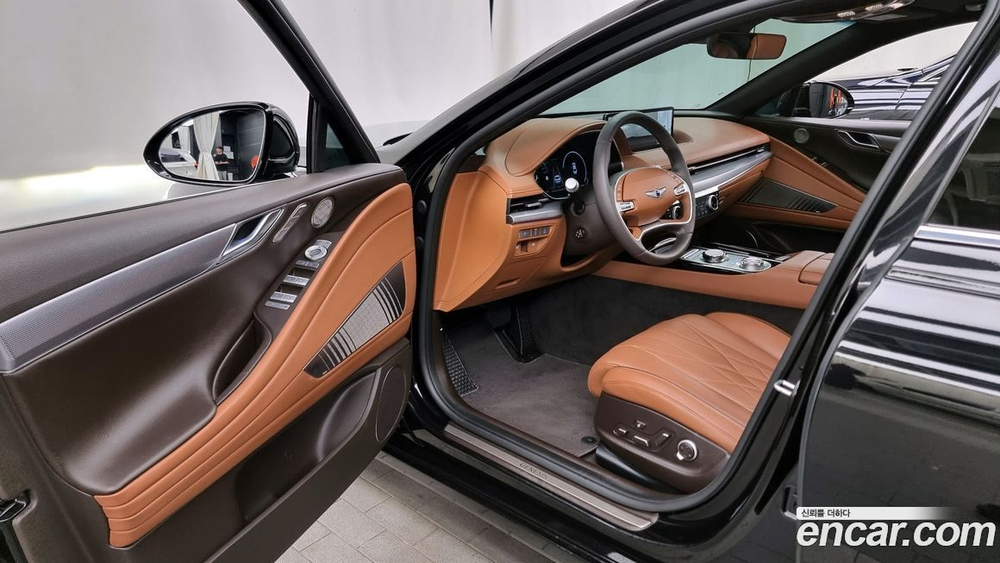 Genesis G80 (RG3) Бензин 2.5 Turbo AWD (07.2023)