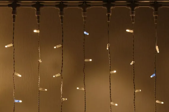 Светодиодный занавес 1500 теплых белых LED ламп, 2*9 м., мерцание, белый провод ПВХ, Teamprof (TPF-C2*9F-CW/WW)