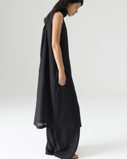 Платье из батиста