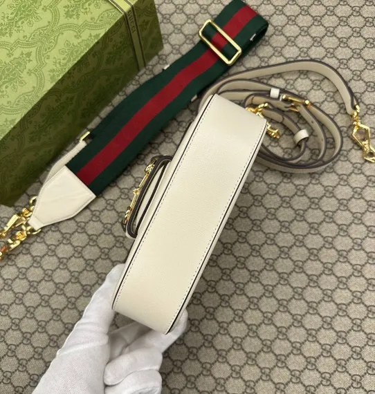 Мини-сумка Gucci Horsebit 1955 белый