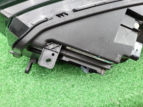 Фара правая Geely Emgrand 2 (2021-н.в.) LED