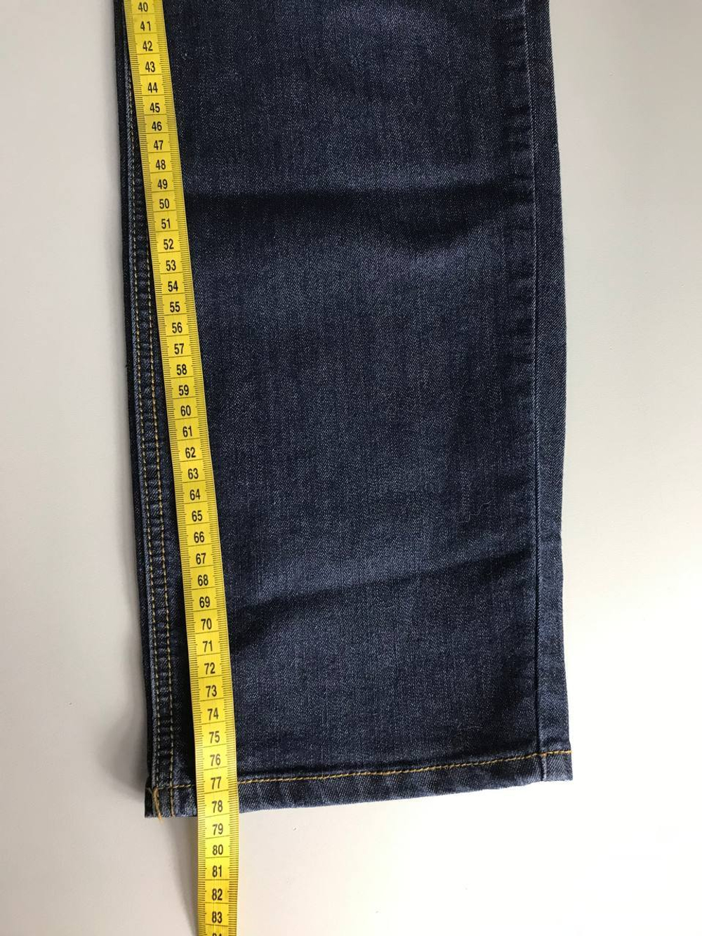 Джинсы Ostin прямого кроя, маркировка 32, визуально на 48/50 размер