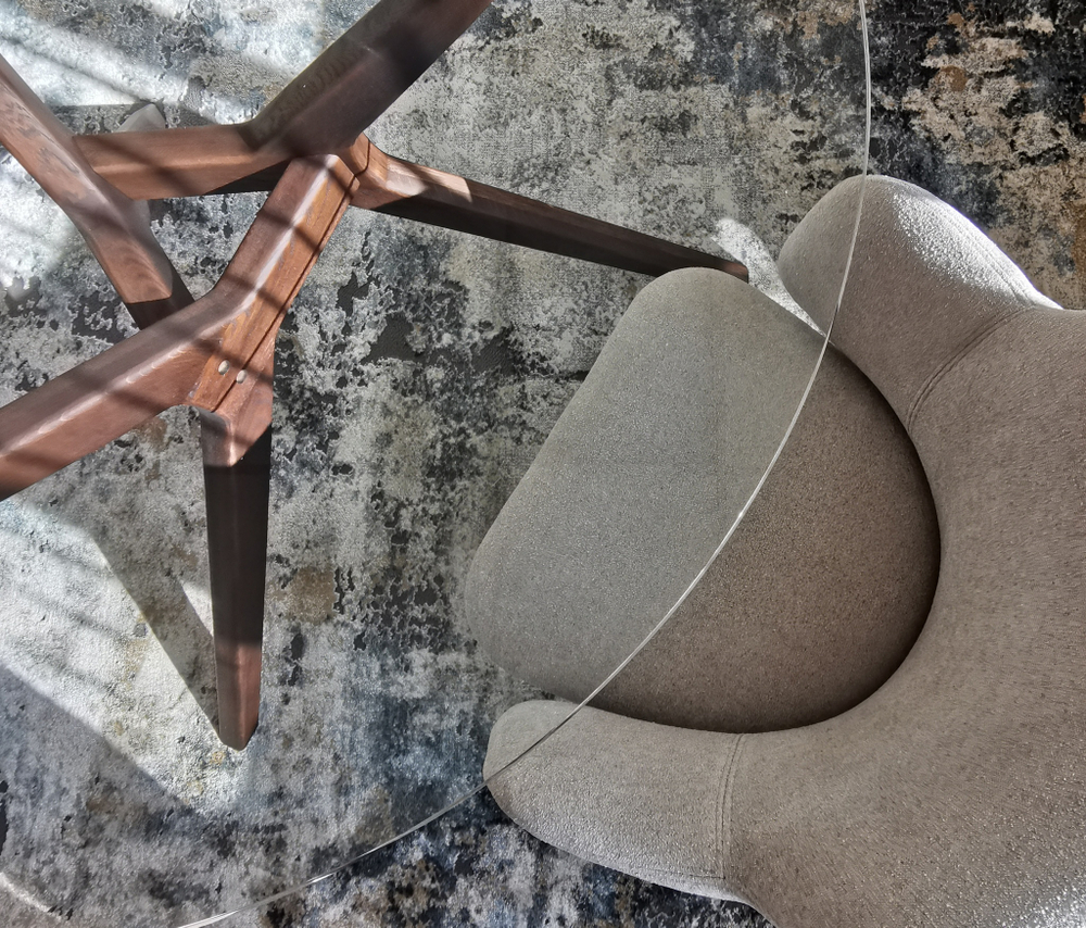 Дизайнерский стол TRIANGLE GLASS 120