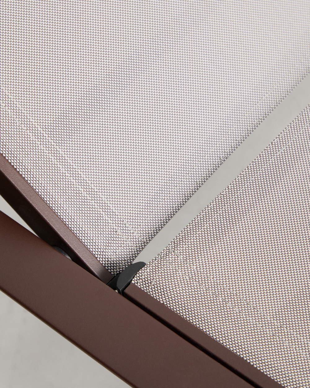 Шезлонг Capraia из бежевого алюминия