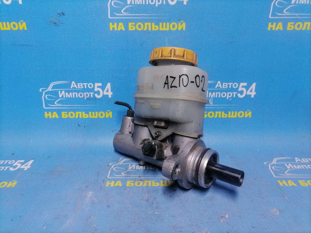 Главный тормозной цилиндр NISSAN CUBE 2000