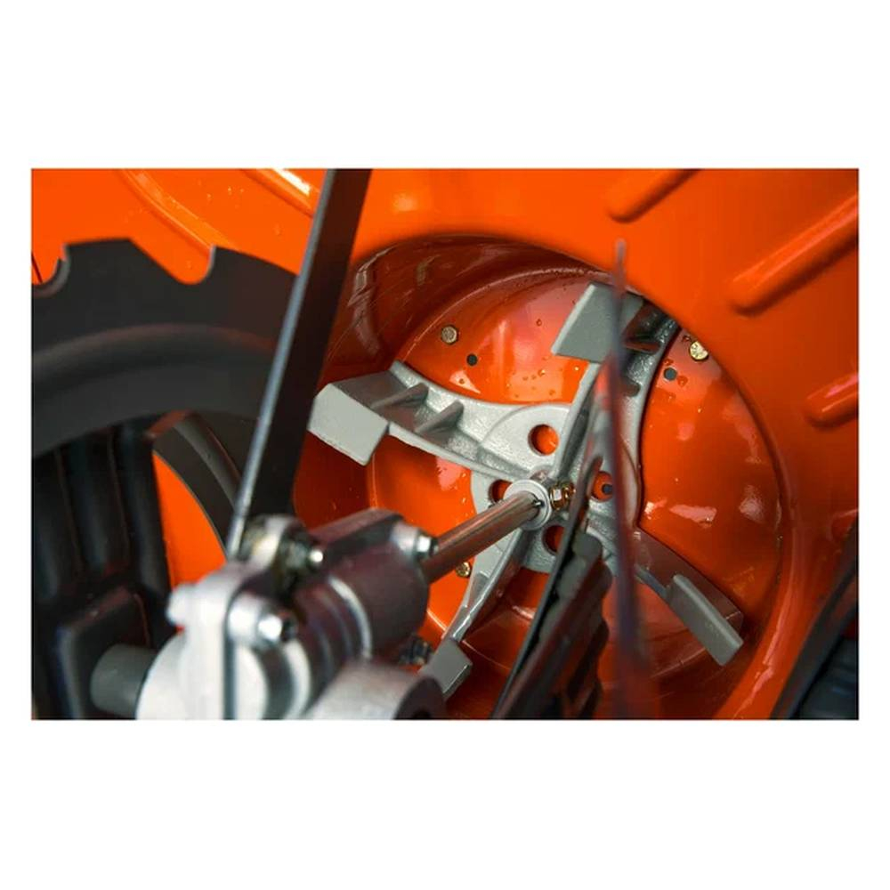 Бензиновый снегоуборщик Husqvarna ST 224 (9704686-01)