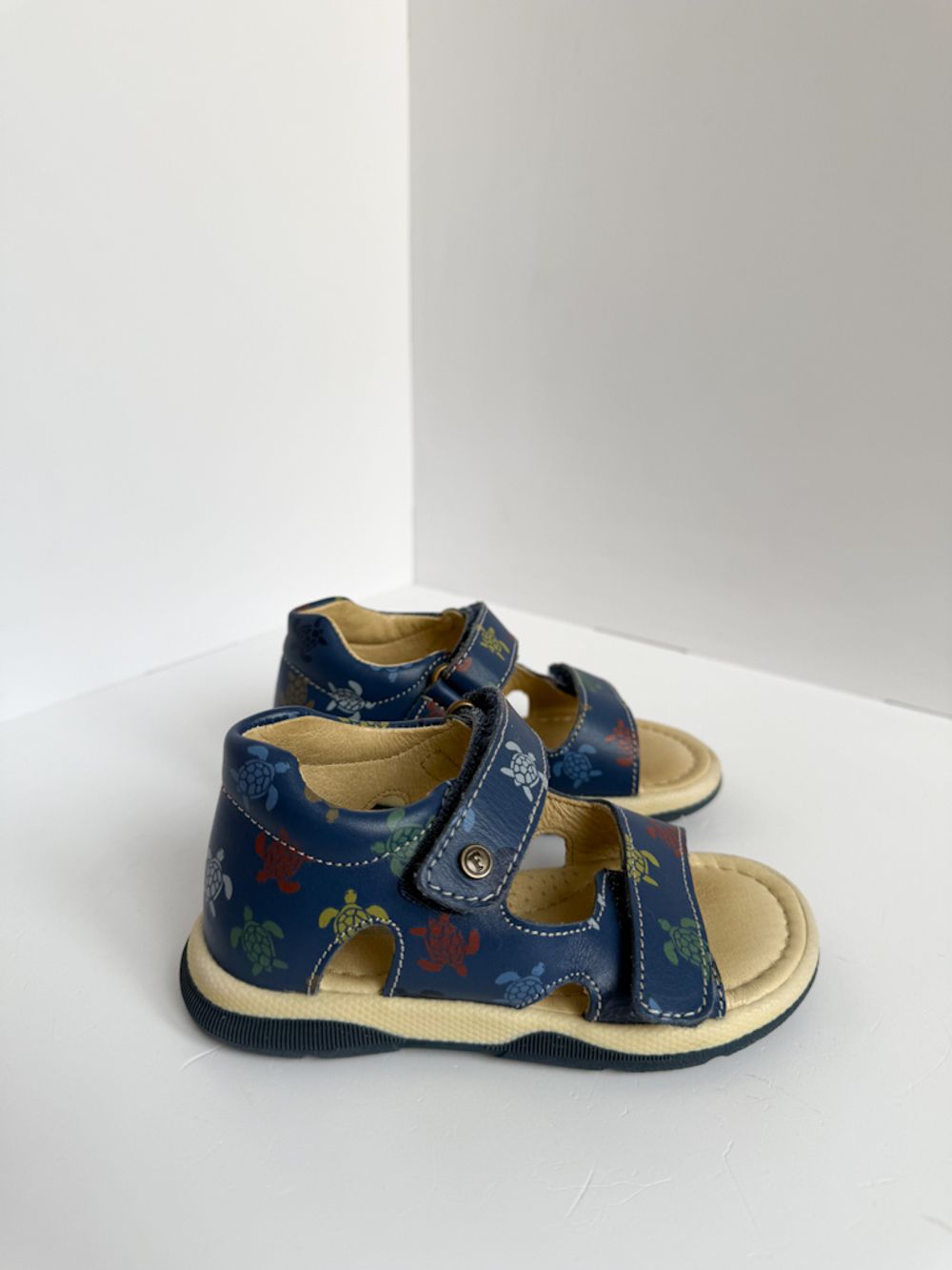 Кожаные сандалии Falcotto, 23