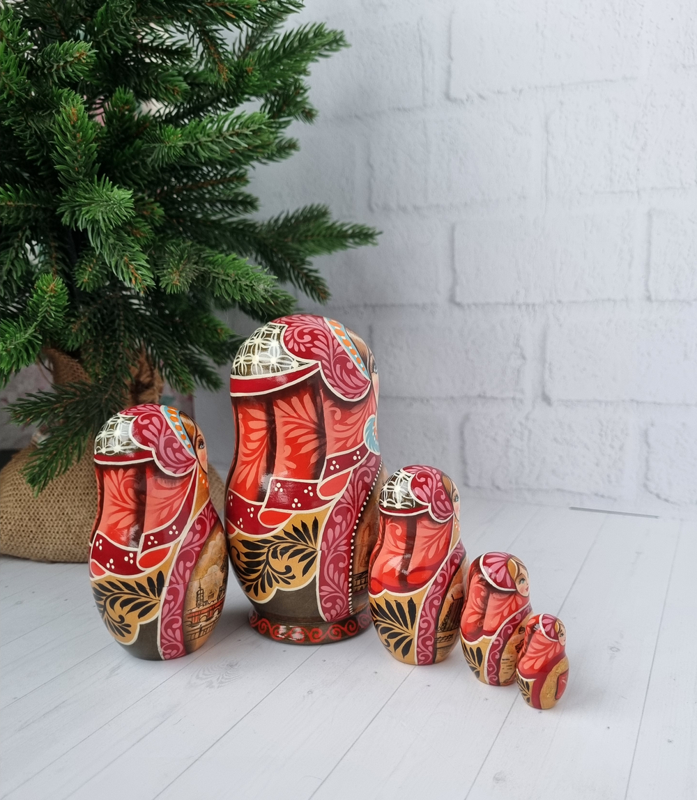 Матрешка Виды города 12см 5 мест