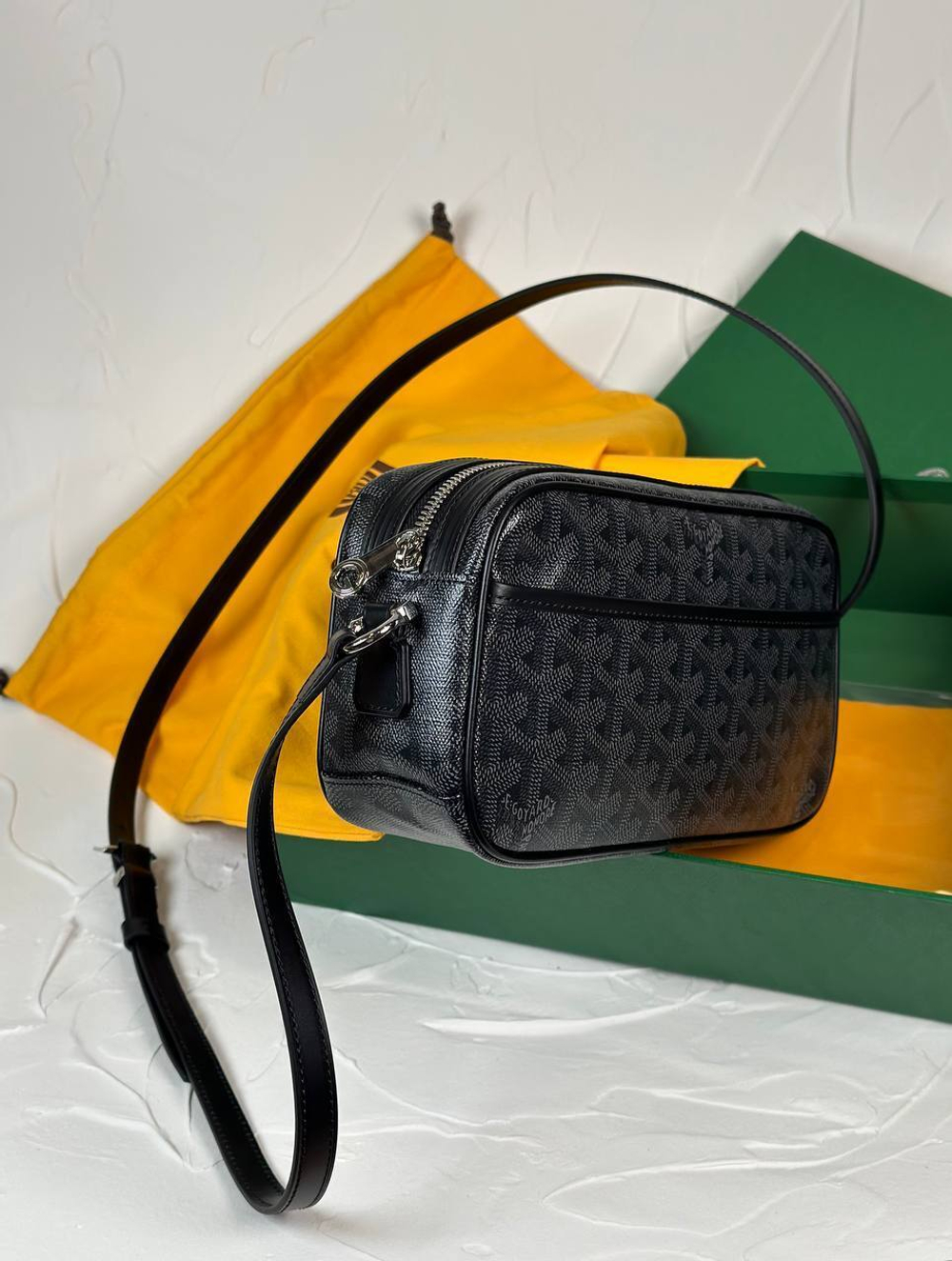 Сумка-мессенджер Goyard