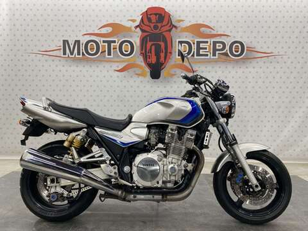 Yamaha XJR1300, 2004