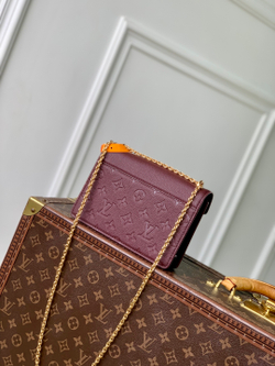 Louis Vuitton Wallet On Chain Rosy