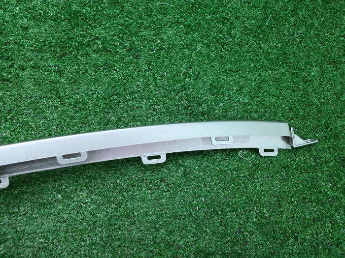 Молдинг решетки радиатора Geely Coolray (19-24)